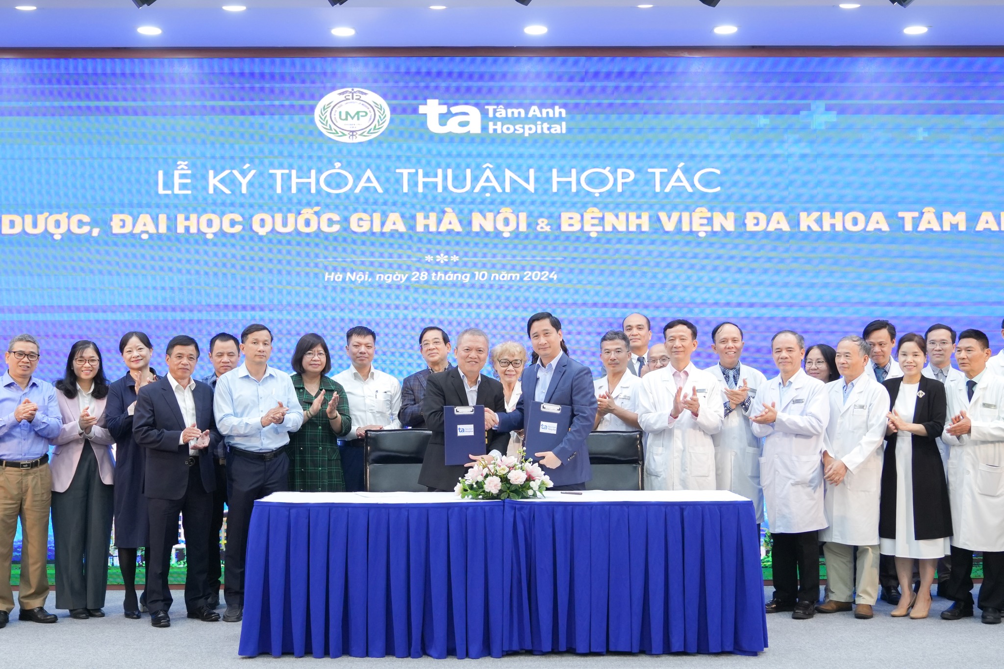 Lễ ký kết thỏa thuận hợp tác giữa Trường Đại học Y Dược và Bệnh viện Đa khoa Tâm Anh